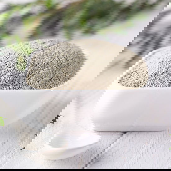 Zeolith - feinstes Pulver aus Mineralerde Zeolith Pulver