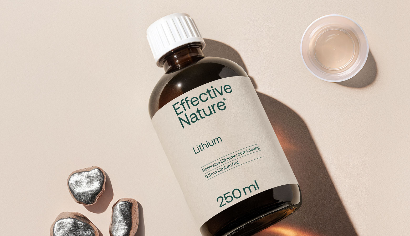 Eine Flasche Lithium von Effective Nature