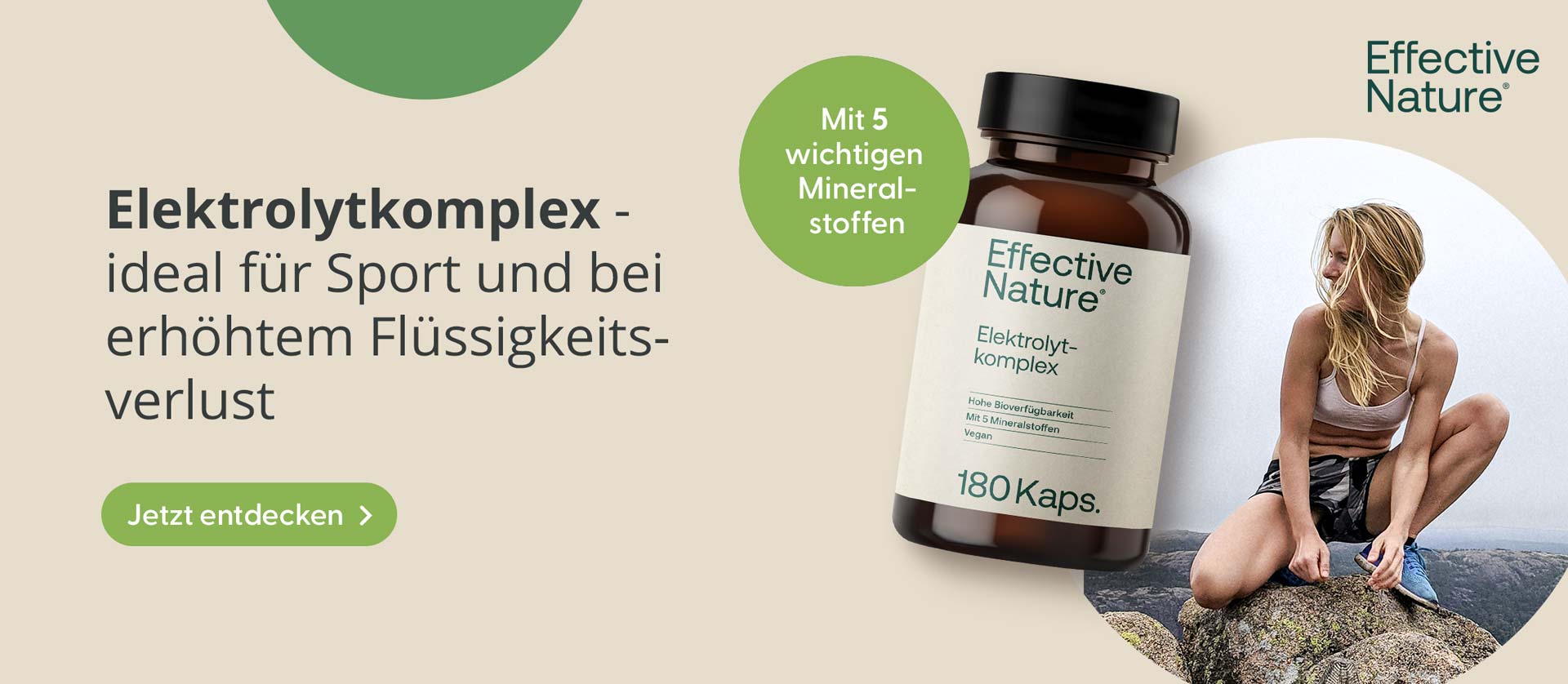 Flasche Elektrolytkomplex von Effective Nature mit schwimmender Frau