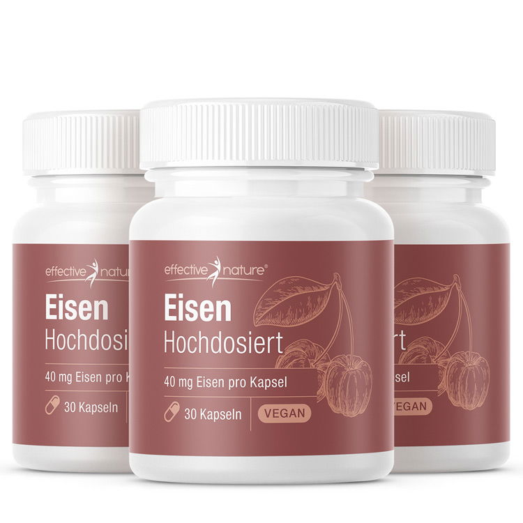 Diverse Proteinpulver in verschiedenen Geschmacksrichtungen Mehrere Behälter mit Proteinpulver in verschiedenen Geschmacksrichtungen, präsentiert auf einem Regal. Die Verpackungen haben bunte Etiketten.